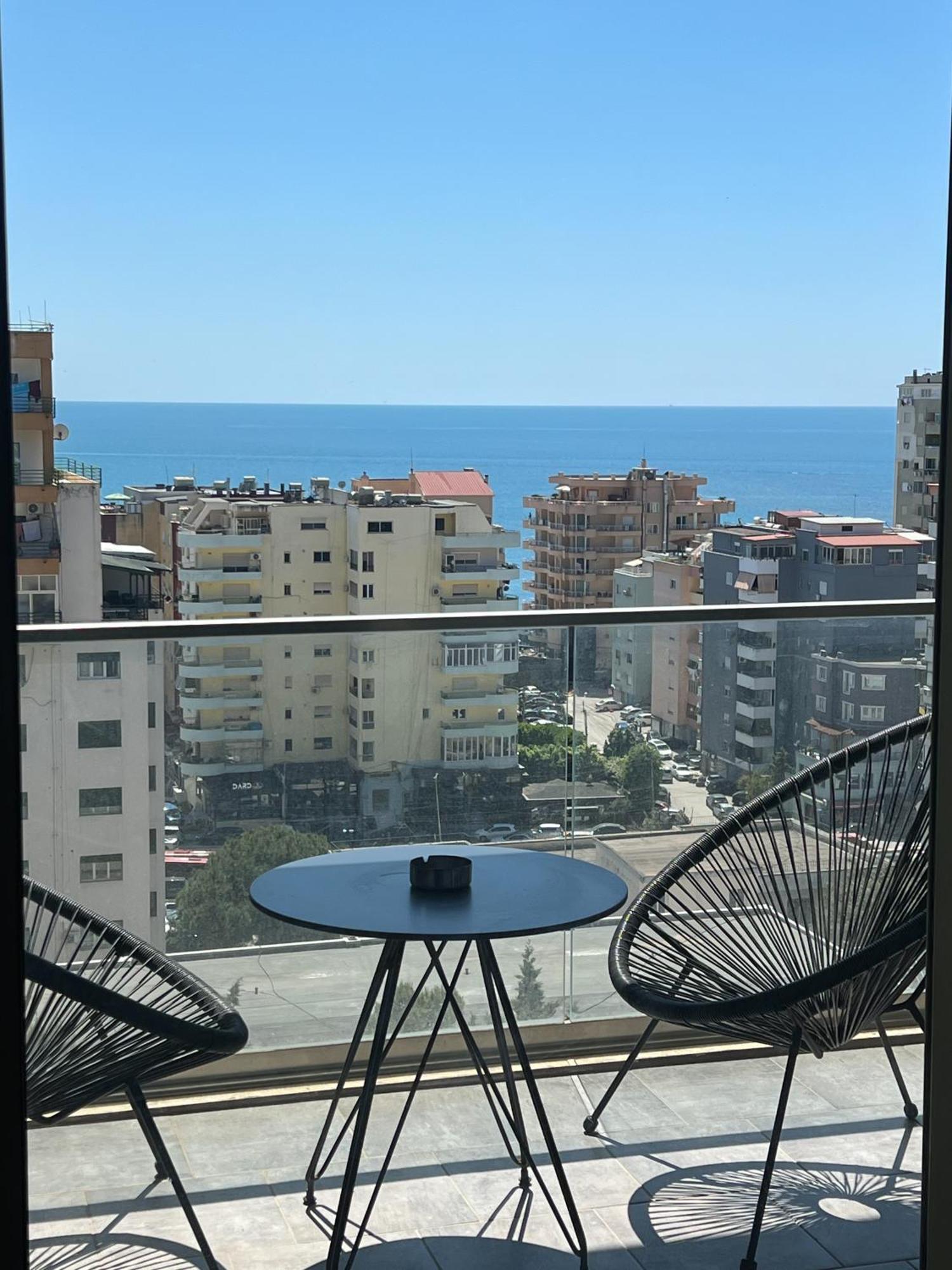 Sea View Apartments Durres Ngoại thất bức ảnh