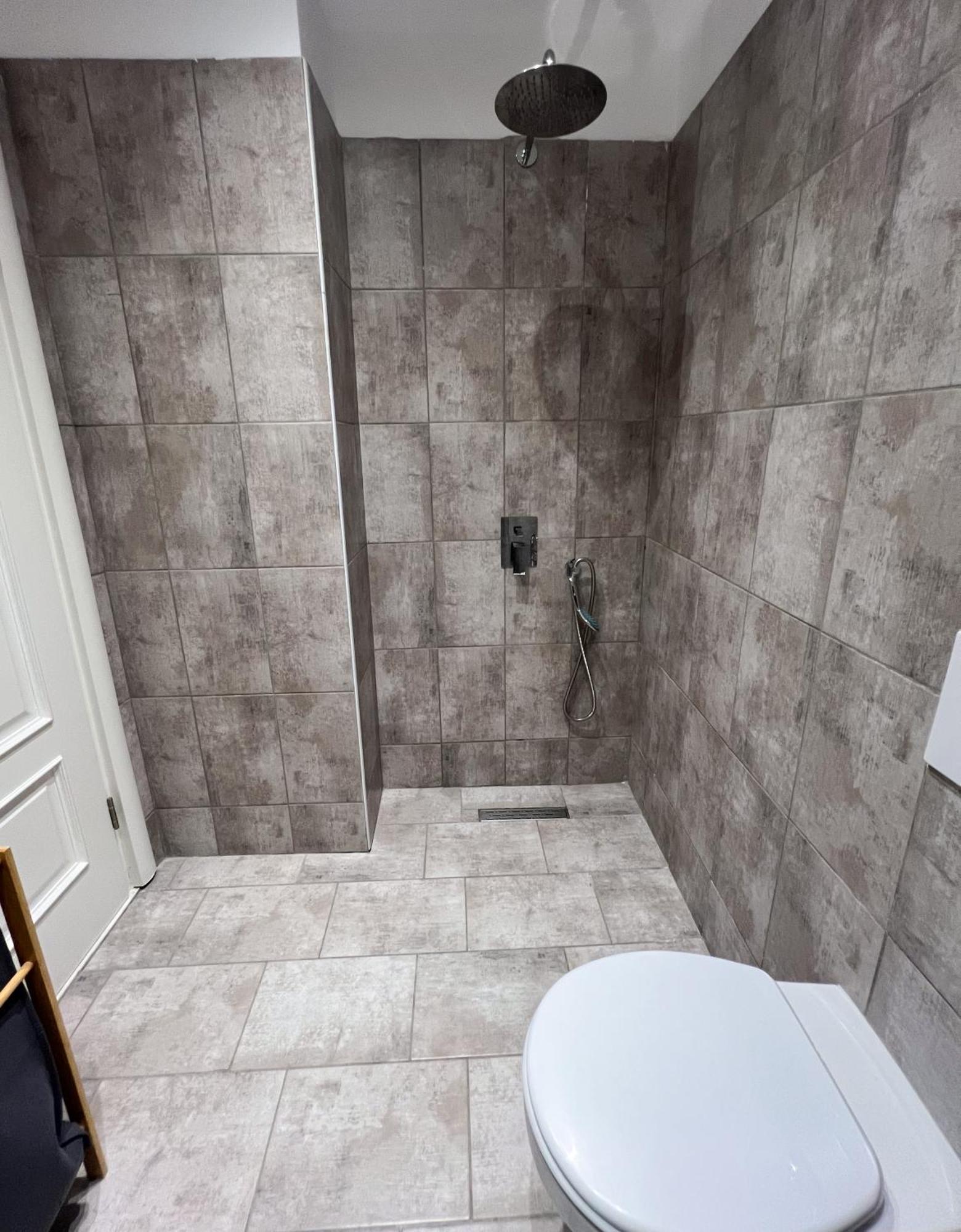 Sea View Apartments Durres Ngoại thất bức ảnh