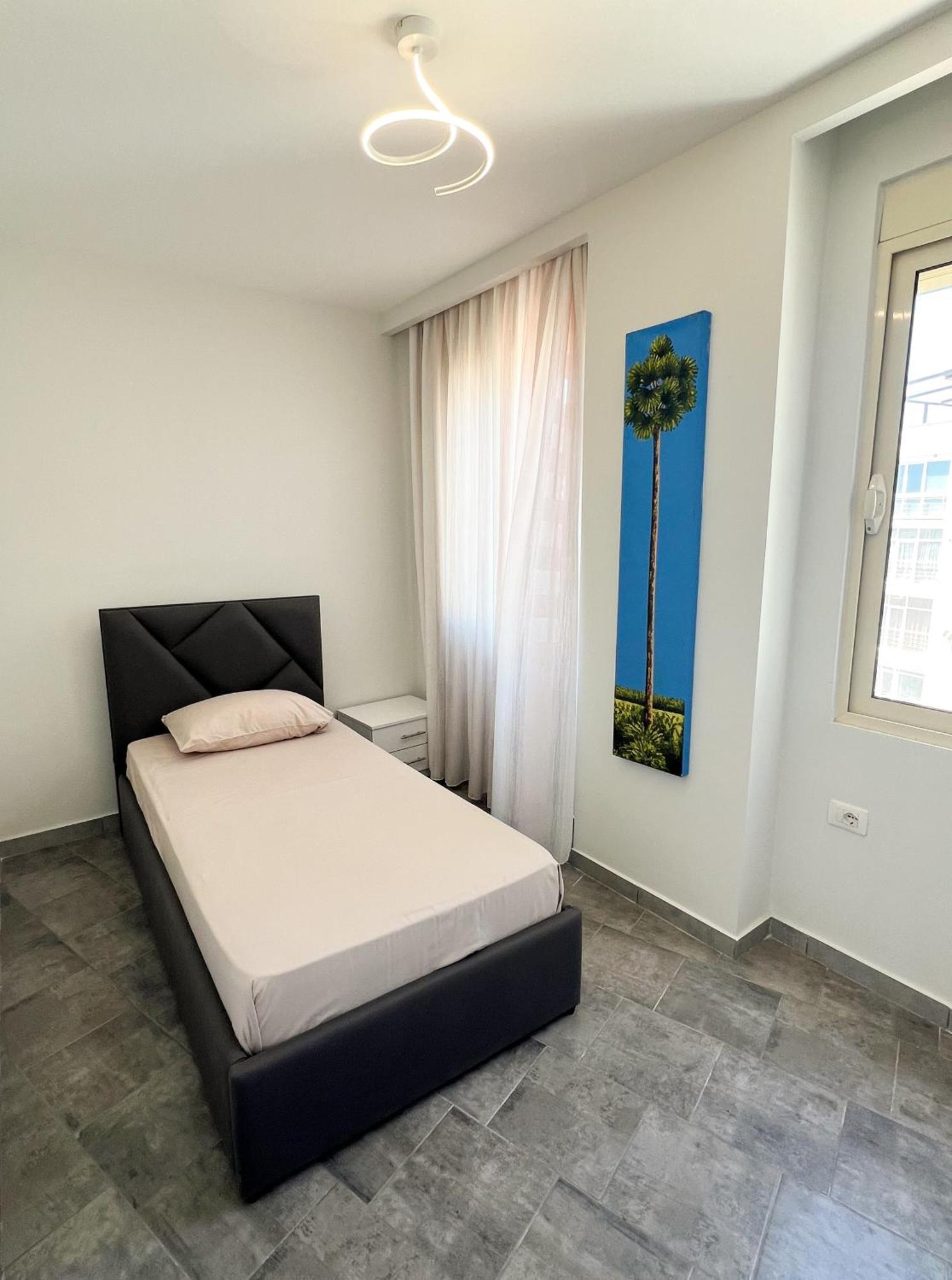 Sea View Apartments Durres Ngoại thất bức ảnh