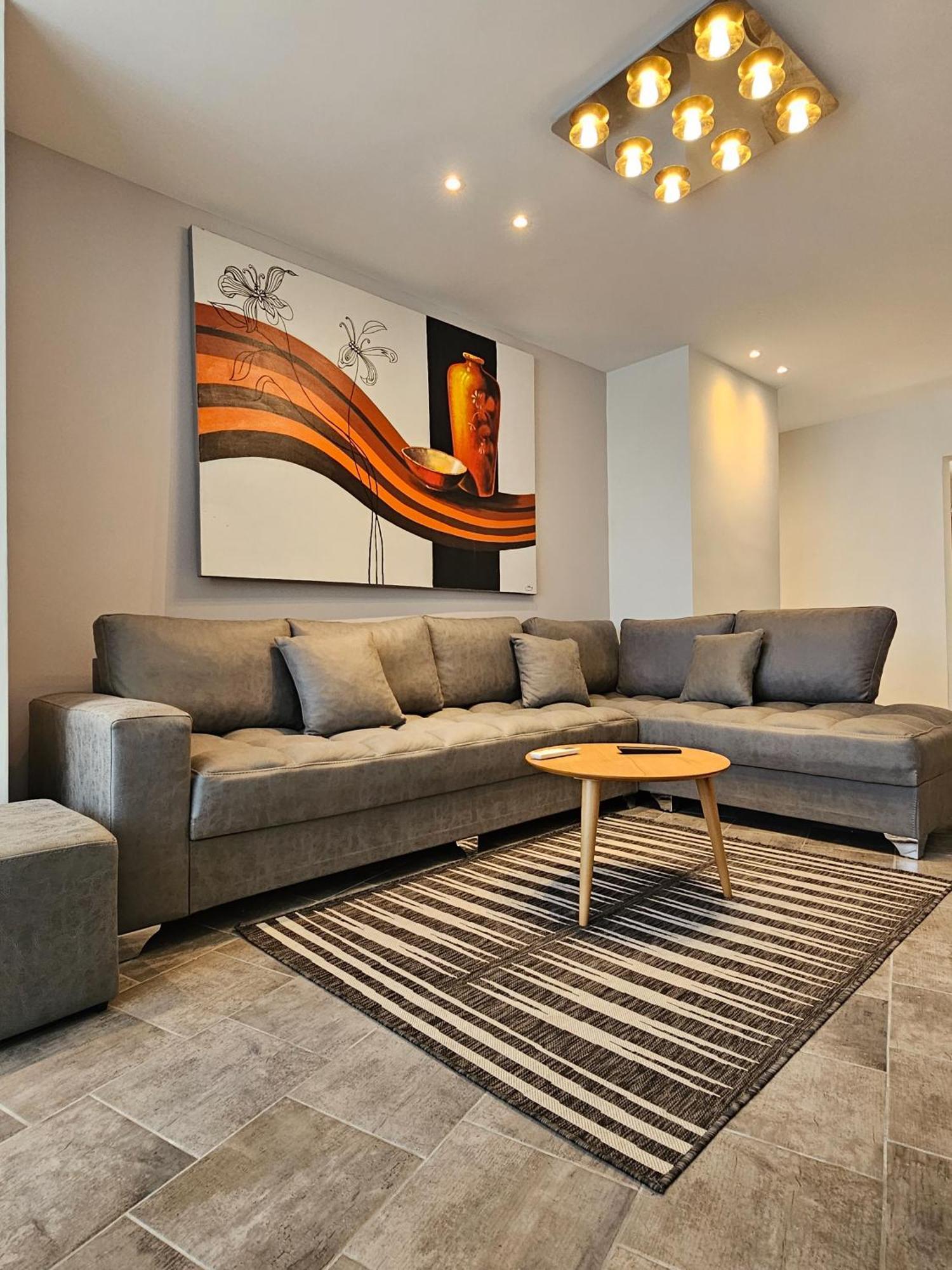 Sea View Apartments Durres Ngoại thất bức ảnh