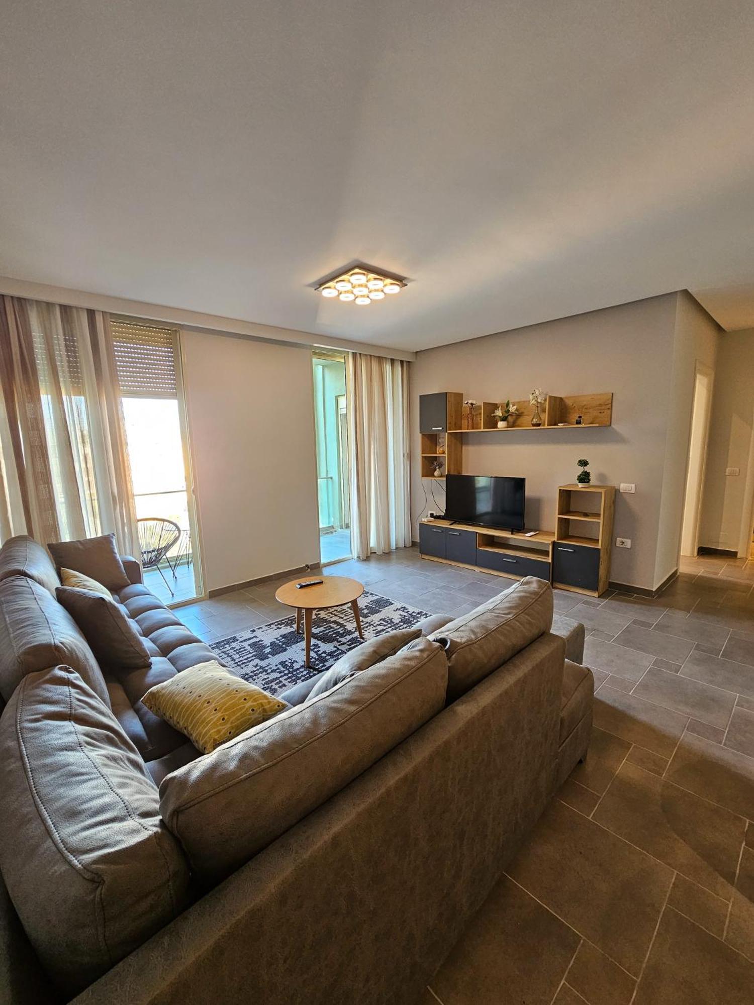Sea View Apartments Durres Ngoại thất bức ảnh