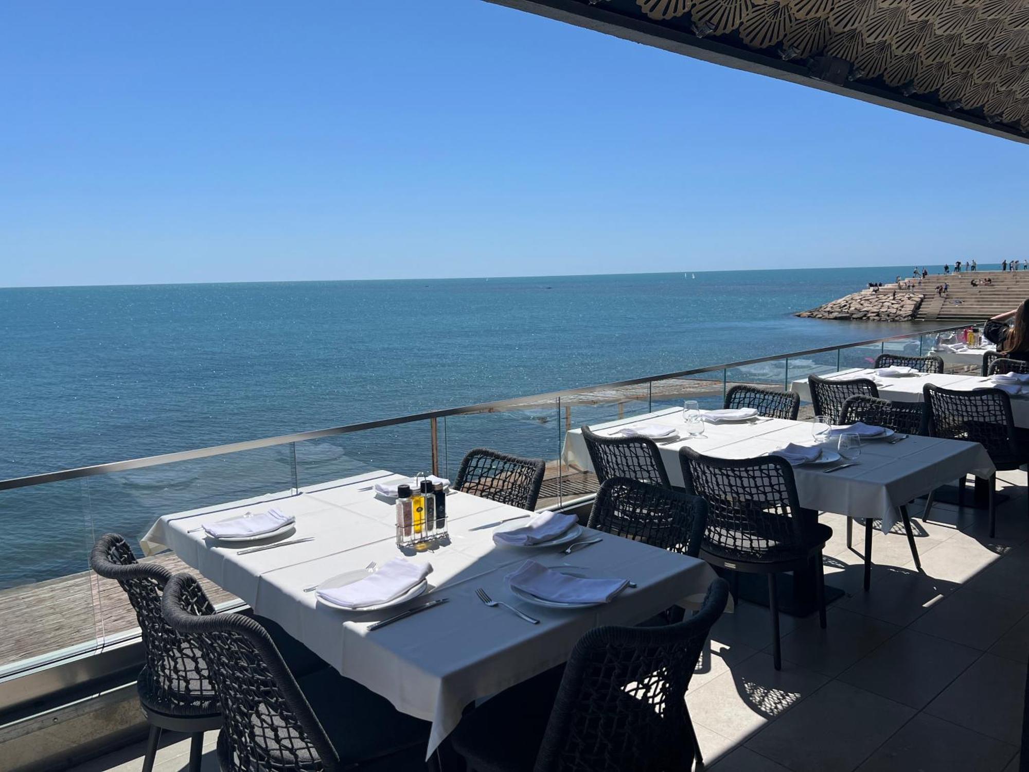 Sea View Apartments Durres Ngoại thất bức ảnh