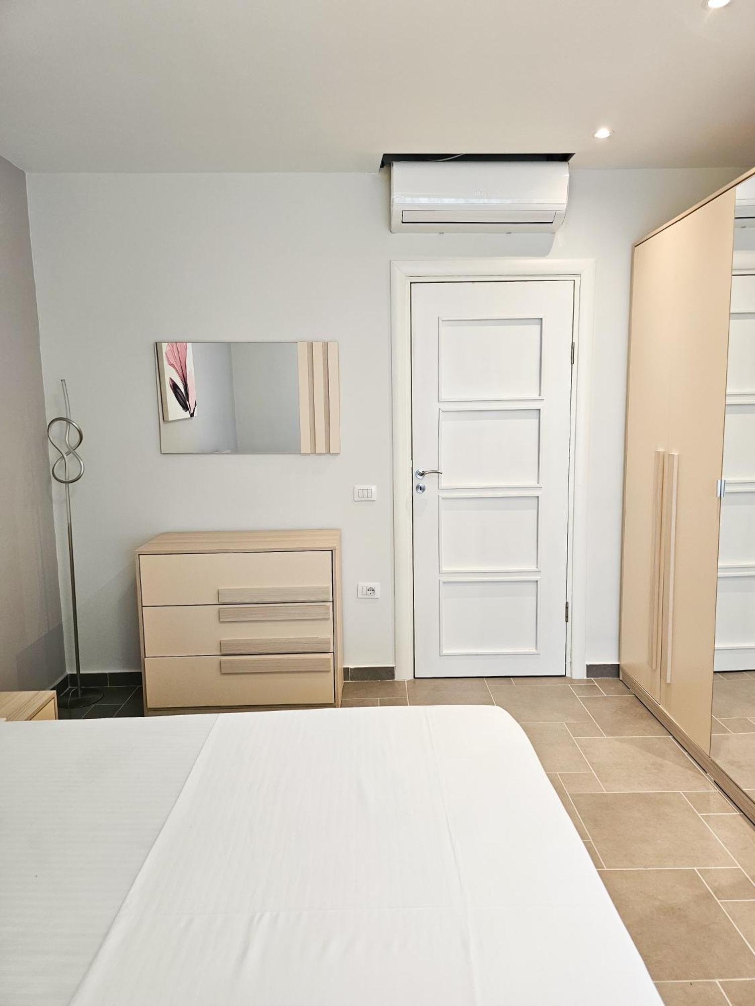 Sea View Apartments Durres Phòng bức ảnh