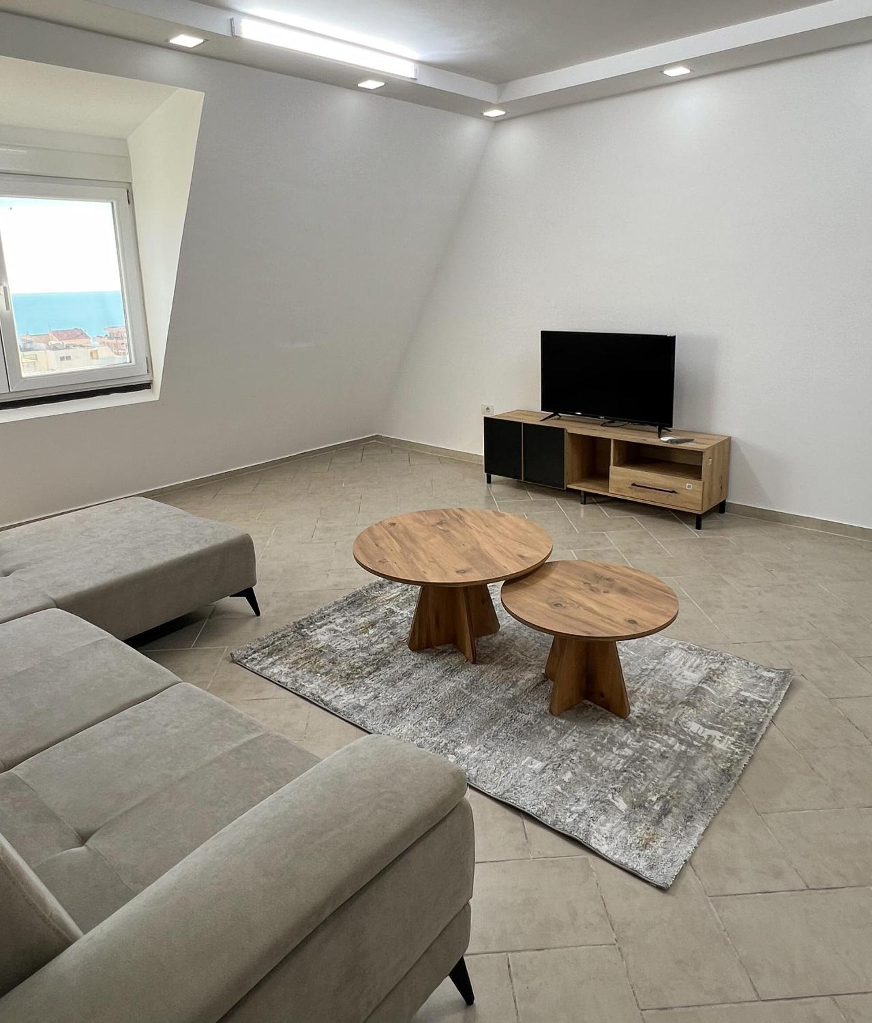 Sea View Apartments Durres Ngoại thất bức ảnh